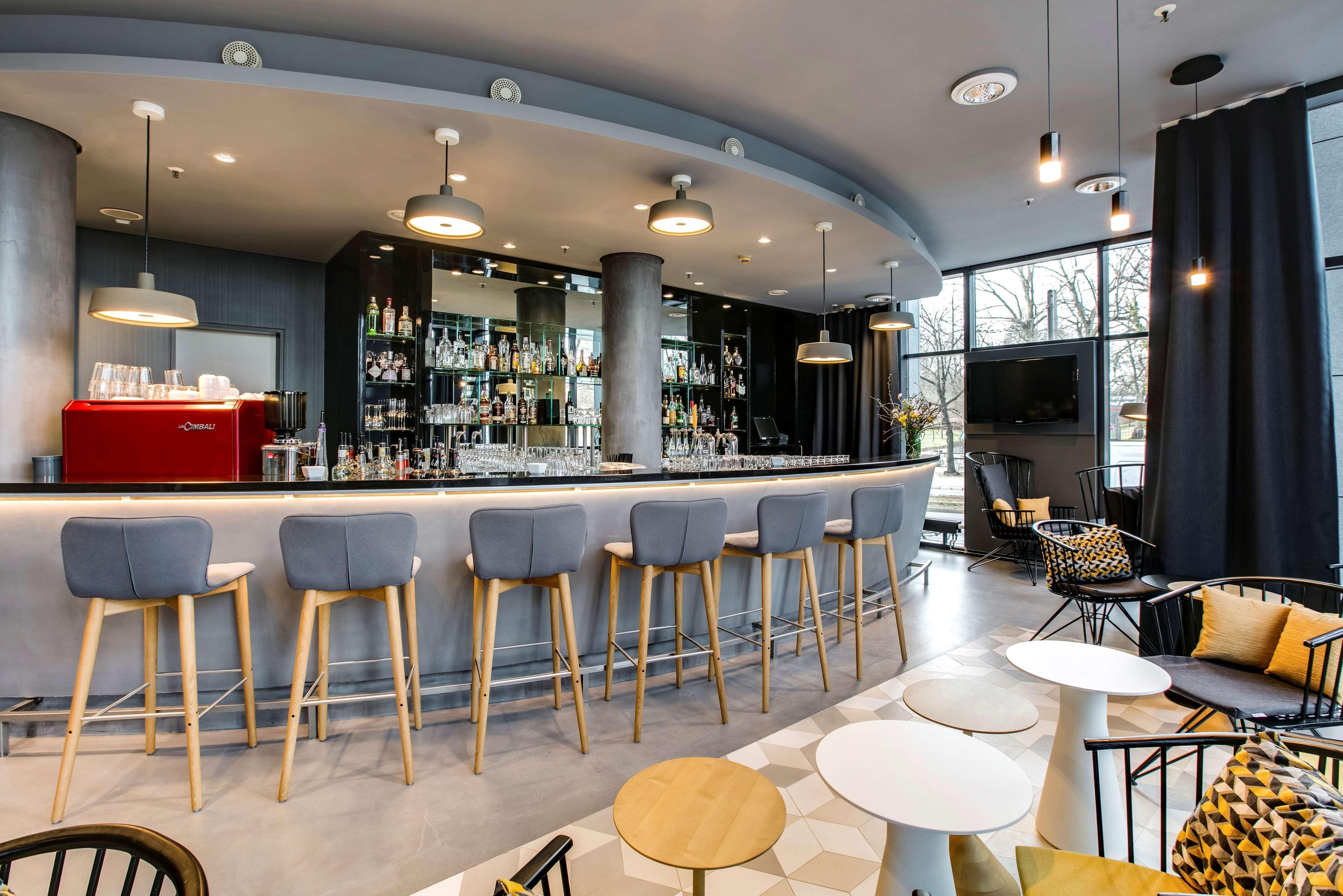 Nh Berlin Alexanderplatz Hotel Ngoại thất bức ảnh