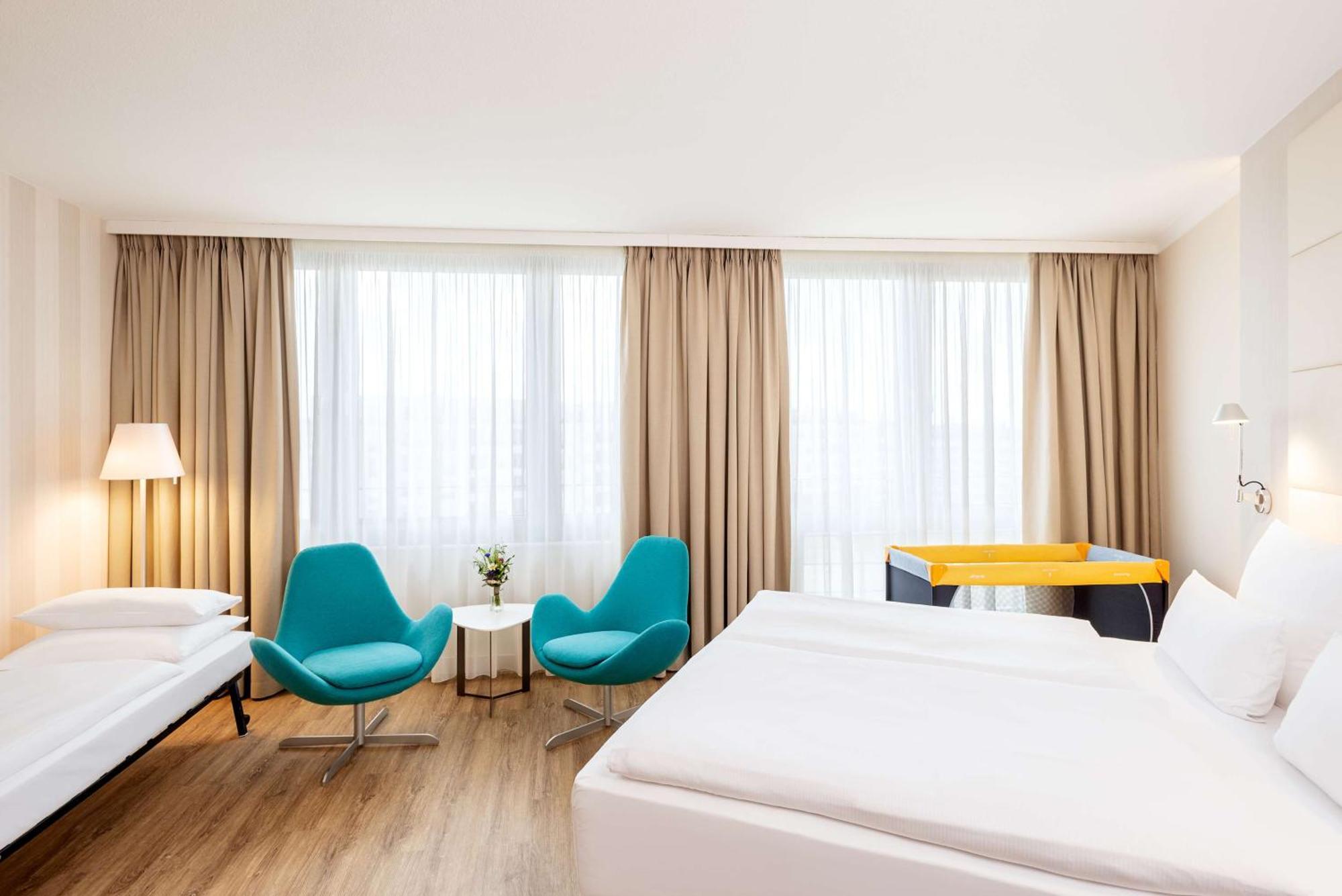 Nh Berlin Alexanderplatz Hotel Ngoại thất bức ảnh