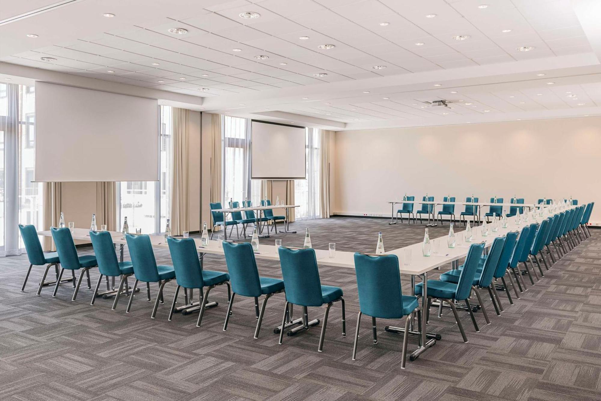 Nh Berlin Alexanderplatz Hotel Ngoại thất bức ảnh
