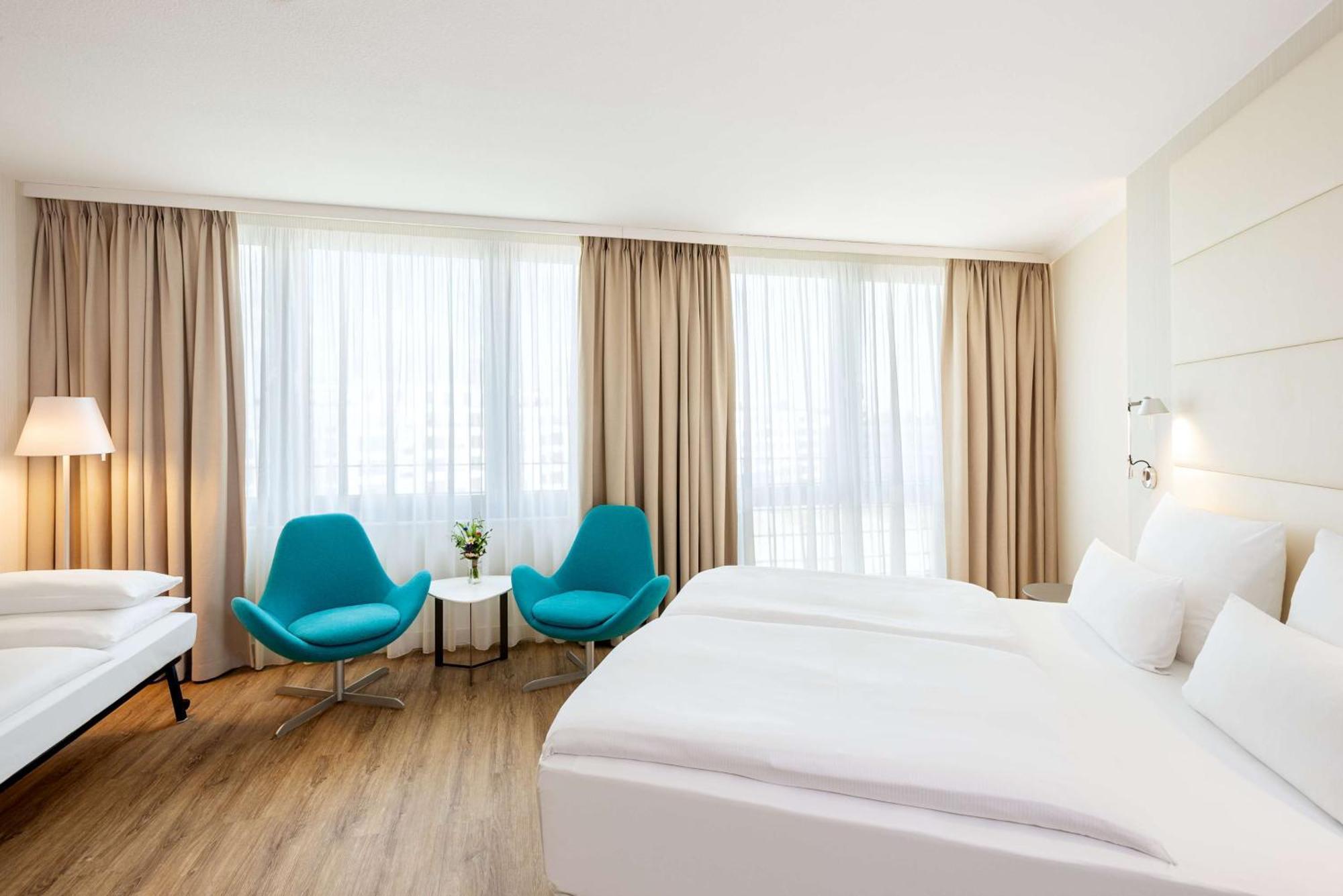 Nh Berlin Alexanderplatz Hotel Ngoại thất bức ảnh